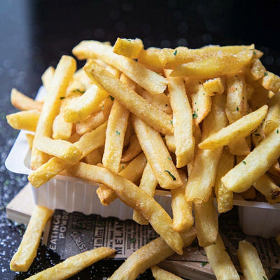Grote friet uit puur ossenwit bij De Friturist in Herzele