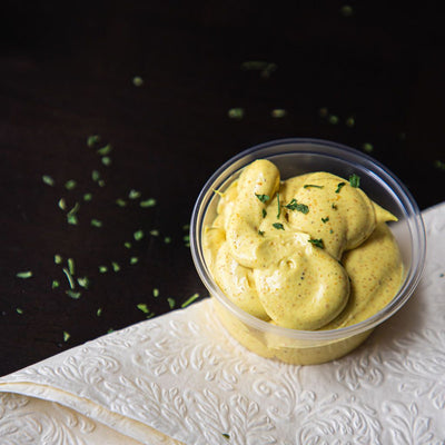 Gele Curry van frituur De Friturist Herzele